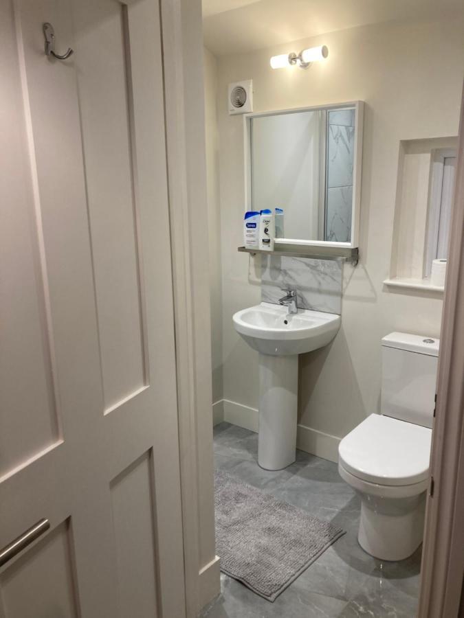 Beautiful 1-Bed Studio In London Exterior foto